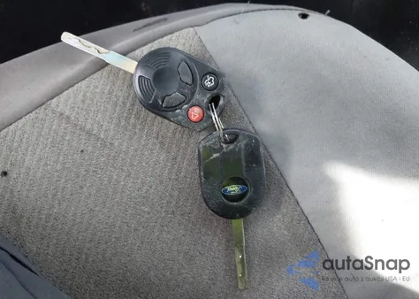 2013 Ford Focus Se z USA, uszkodzony, nr VIN 1FADP3F29DL261368